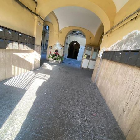 B&B Partenope ナポリ エクステリア 写真